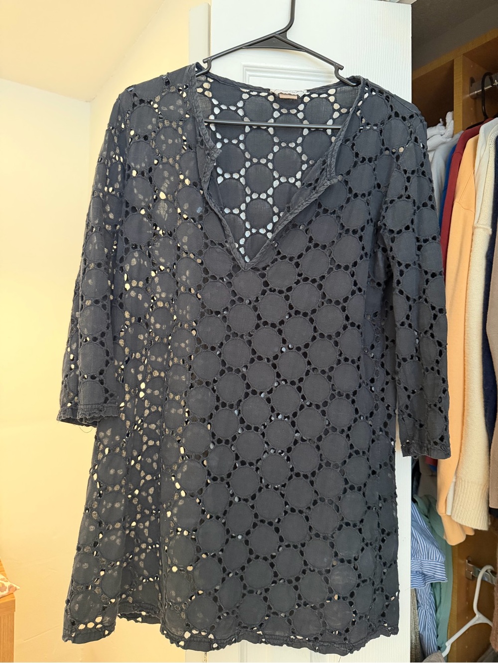 Jordan Taylor Black Eyelet V-Neck Midi Dress